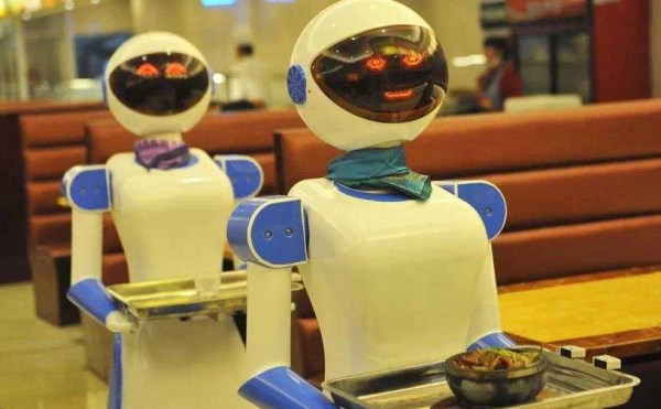 餐飲行業模式新升級，機器人成發展新主力